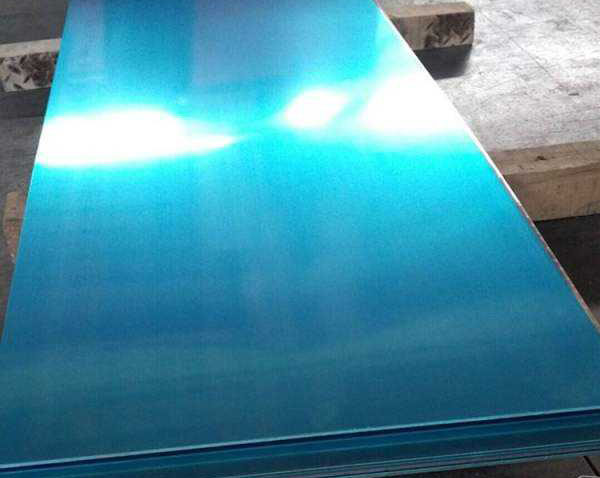 ��Ĥ����